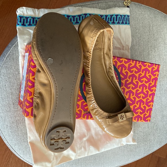 Tory Burch sand color ballet slippers - Picture 2 of 3